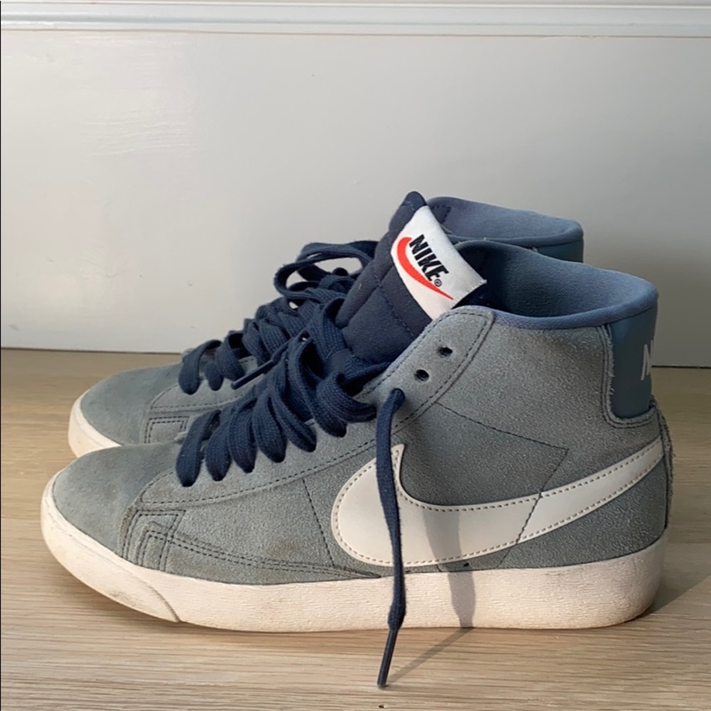Nike blazer mid blue suede 5.5